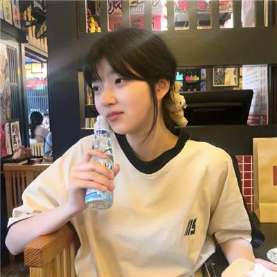 星空下的黑潮岛屿